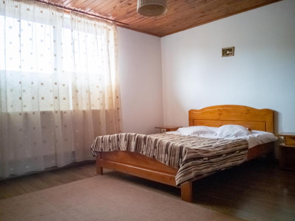 Pensiunea Amada Leresti Bagian luar foto